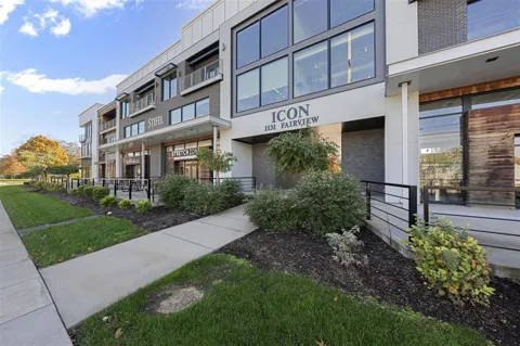 1131 Fairview Ave #306