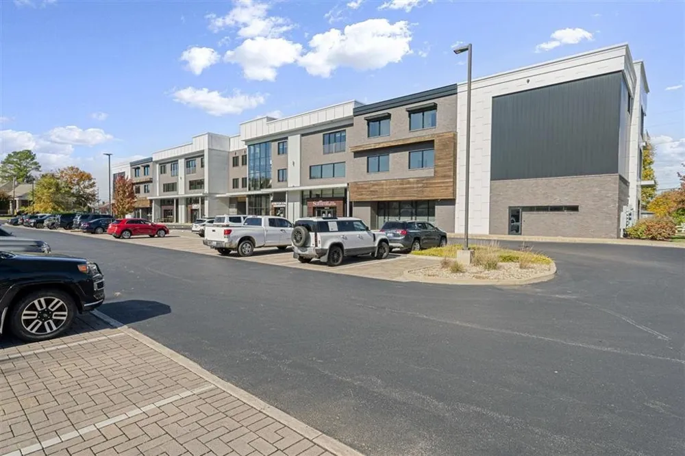 1131 Fairview Ave #306 Bowling Green, KY 42103