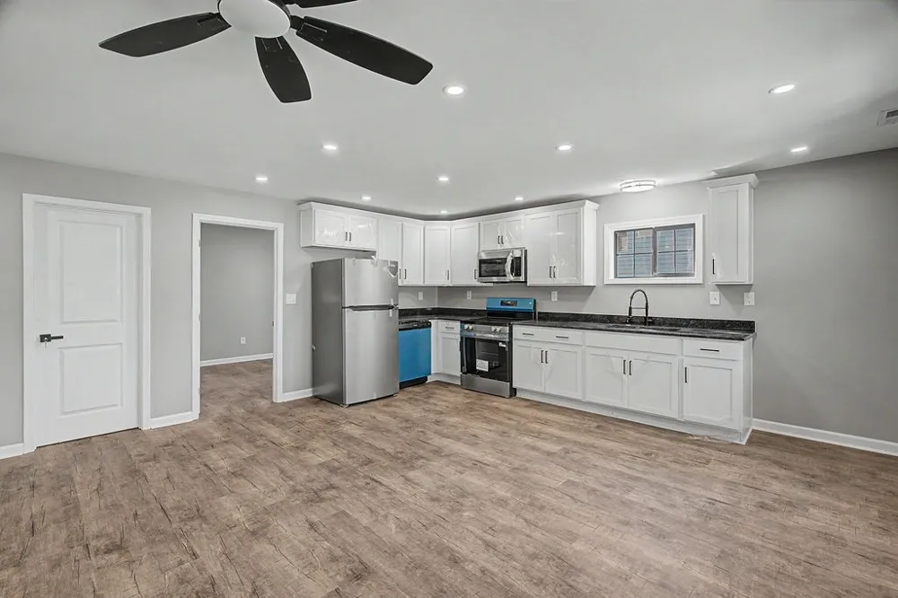 20 Robin Rd Hopkinsville, KY 42240