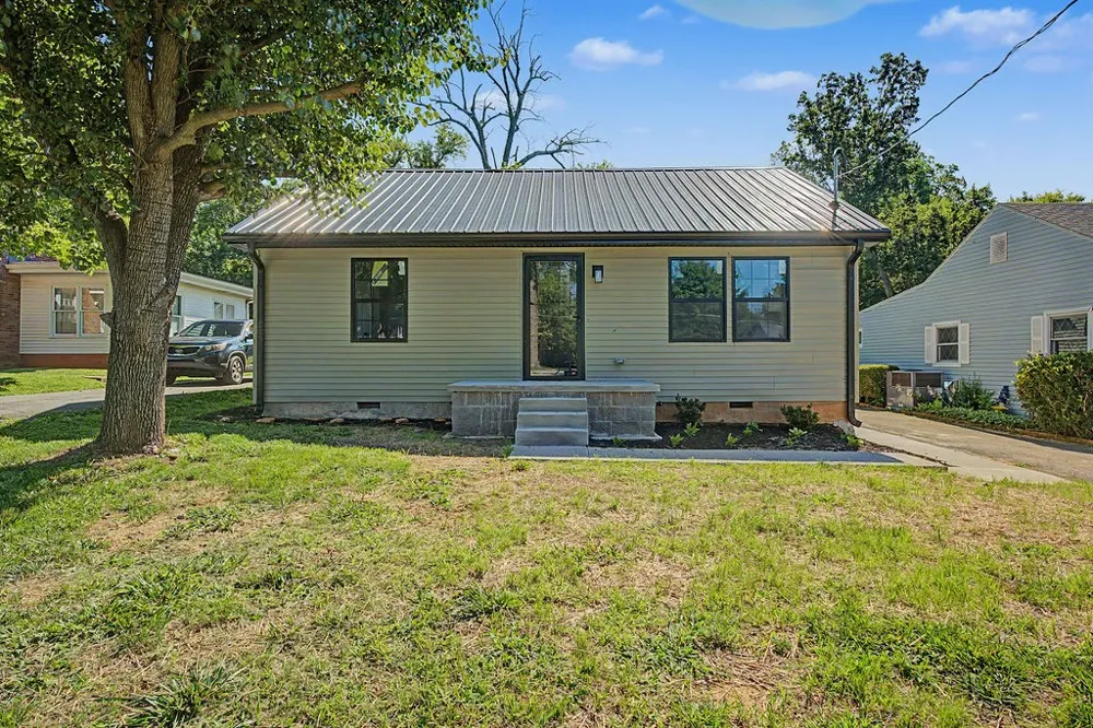 20 Robin Rd Hopkinsville, KY 42240