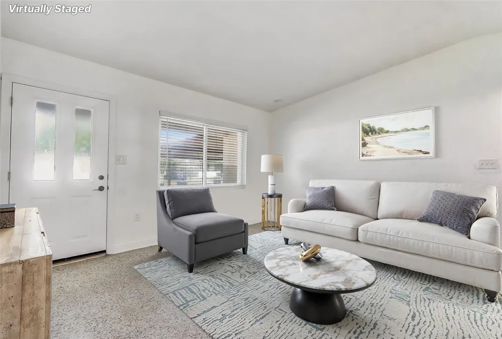 6601 HARVEY STREET Orlando, FL 32809