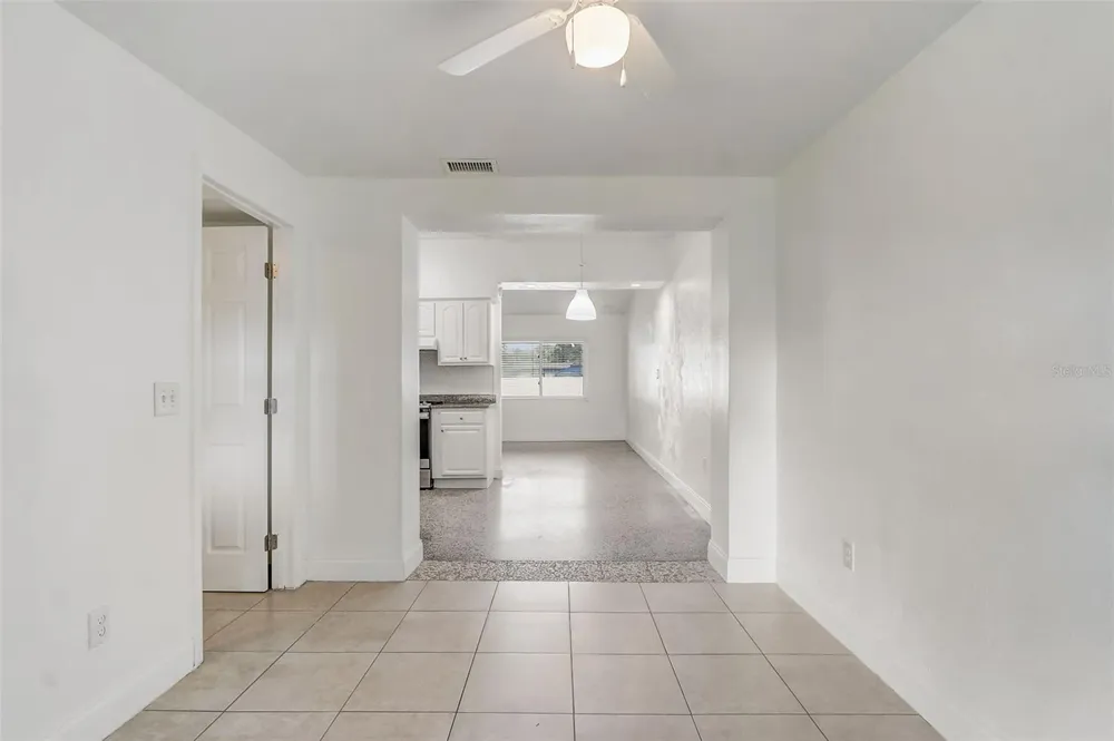 6601 HARVEY STREET Orlando, FL 32809