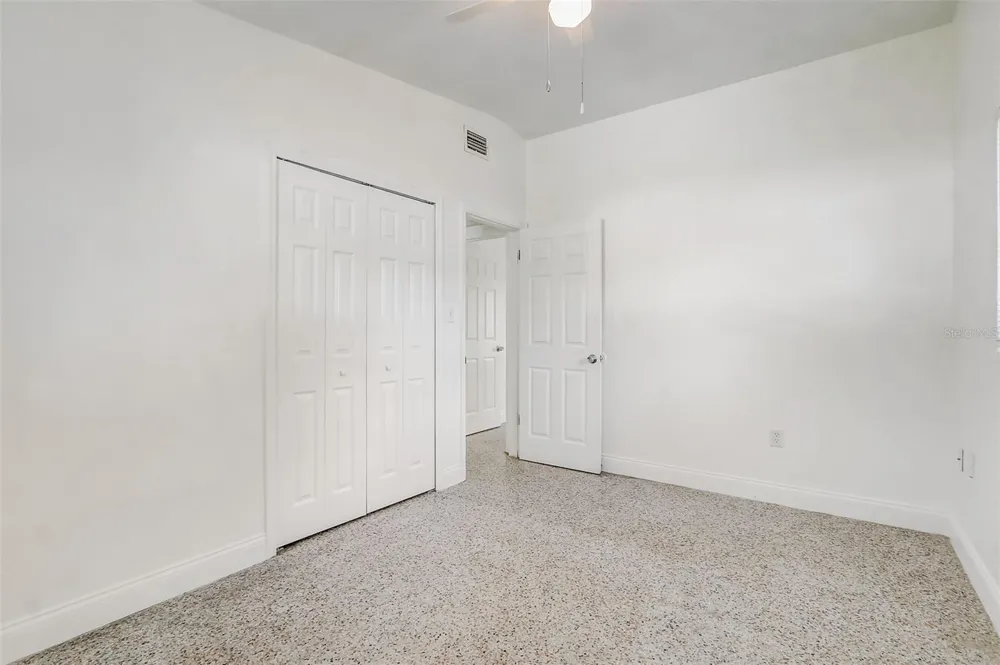 6601 HARVEY STREET Orlando, FL 32809