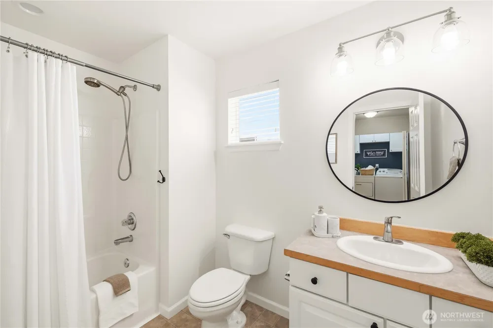 23511 SE 243rd Place Maple Valley, WA 98038