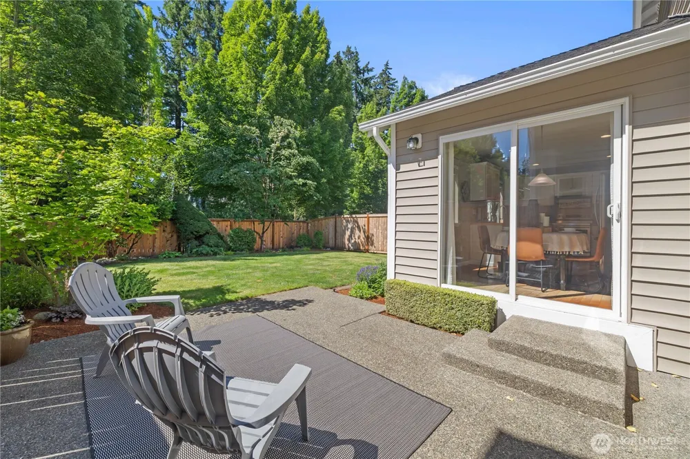 23511 SE 243rd Place Maple Valley, WA 98038