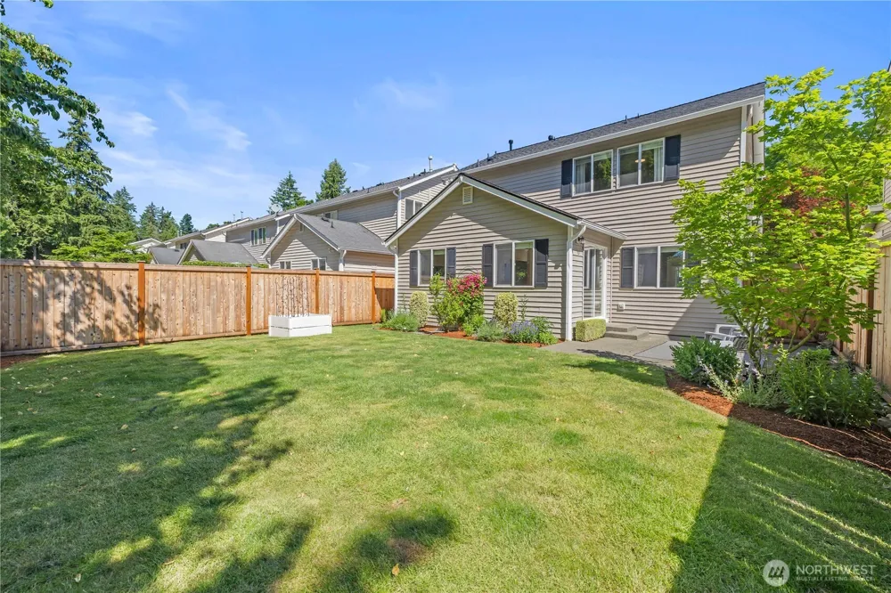 23511 SE 243rd Place Maple Valley, WA 98038