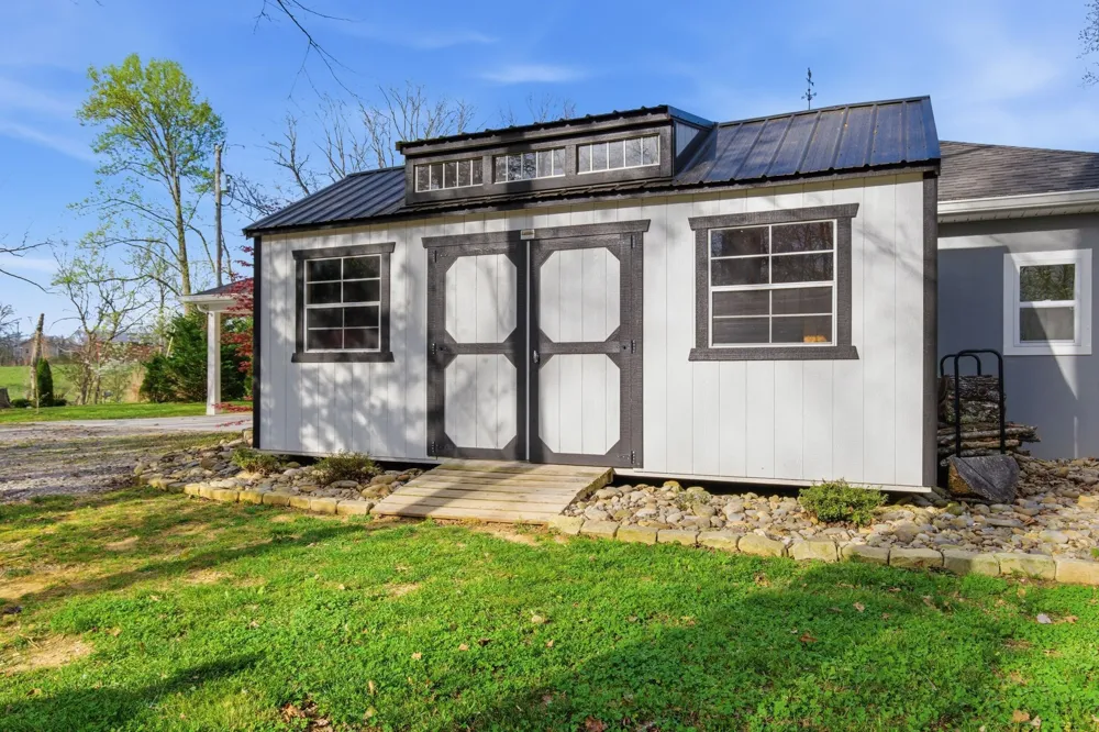 330 Burton Ridge Rd Silver Point, TN 38582