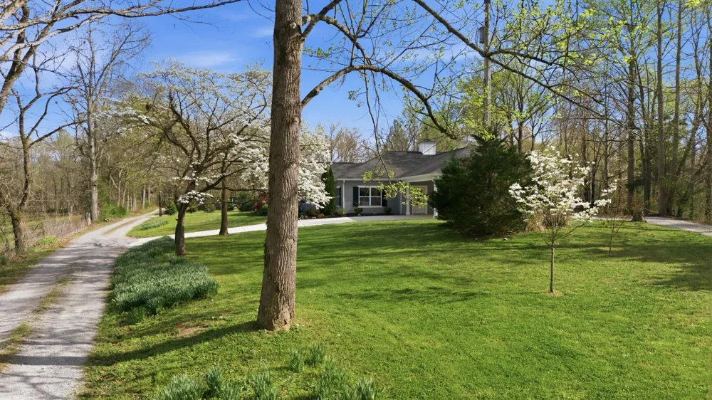 330 Burton Ridge Rd Silver Point, TN 38582