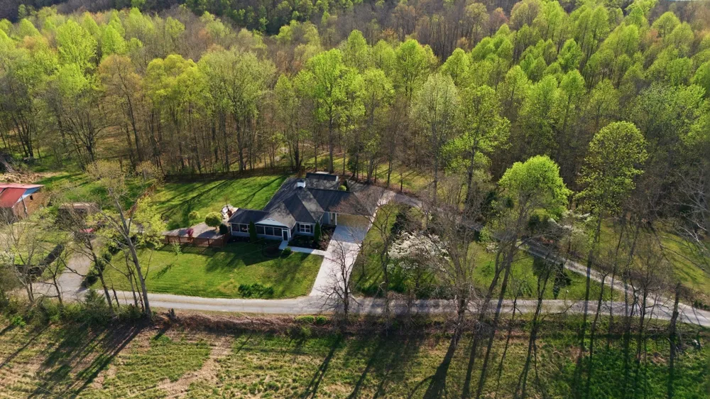 330 Burton Ridge Rd Silver Point, TN 38582
