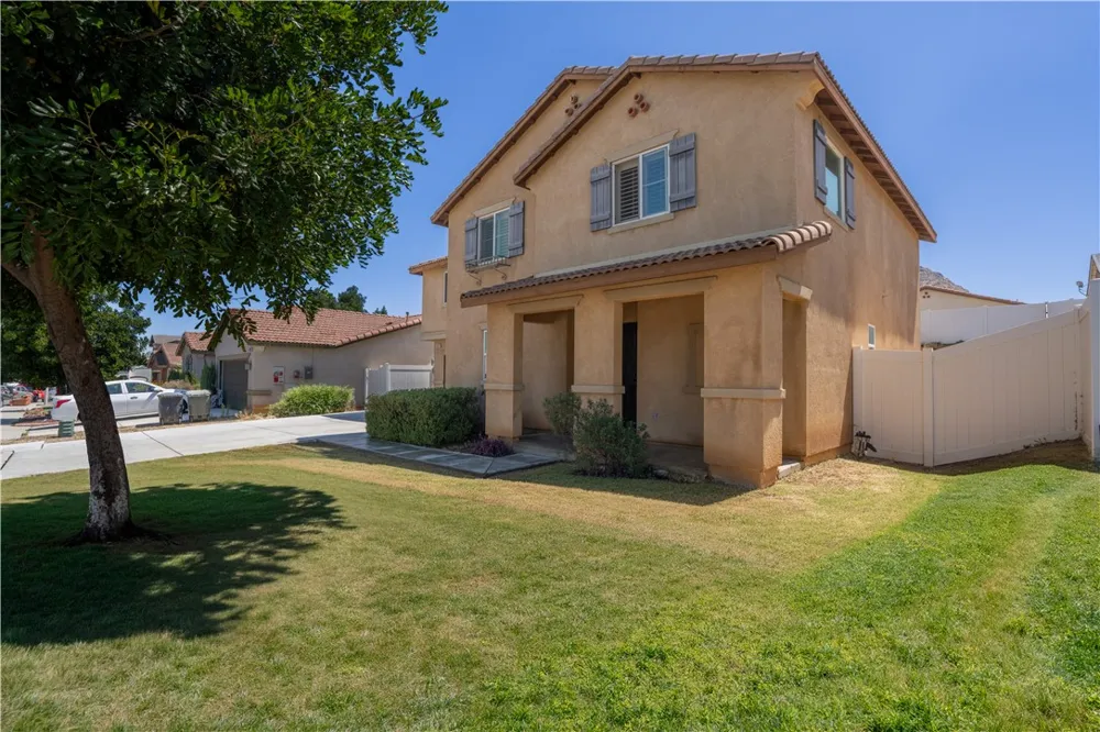 3069 Gazania Drive Perris, CA 92571