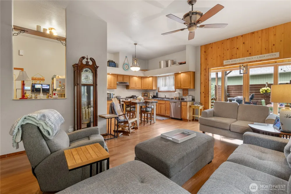 1700 203rd Lane Ocean Park, WA 98640