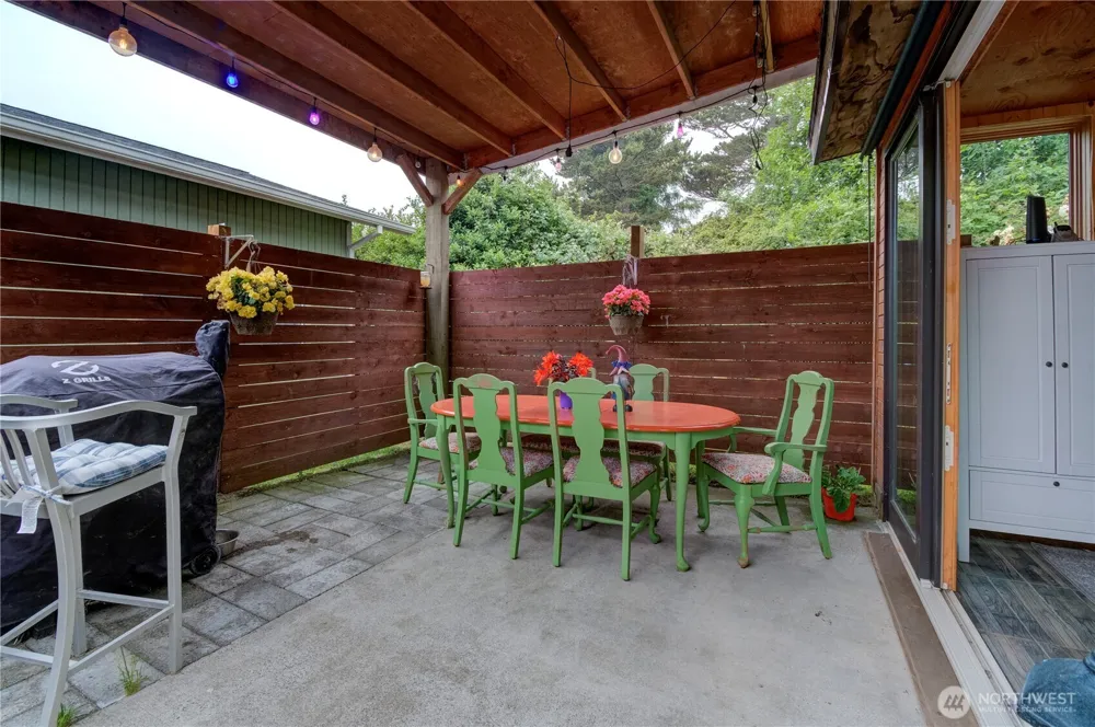 1700 203rd Lane Ocean Park, WA 98640