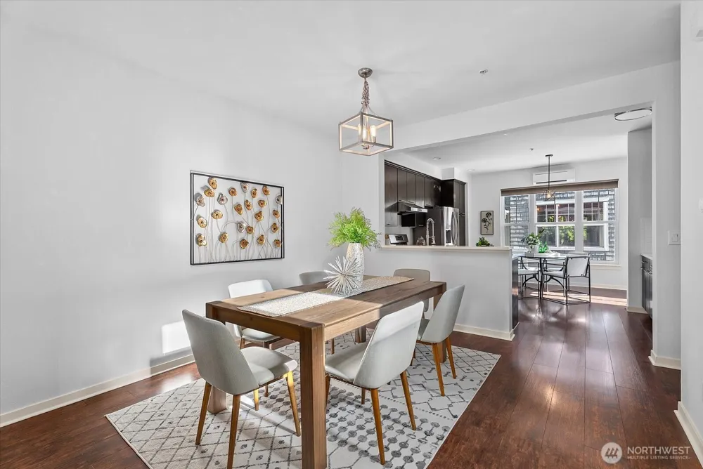 1867 NE Kenyon Court Issaquah, WA 98029