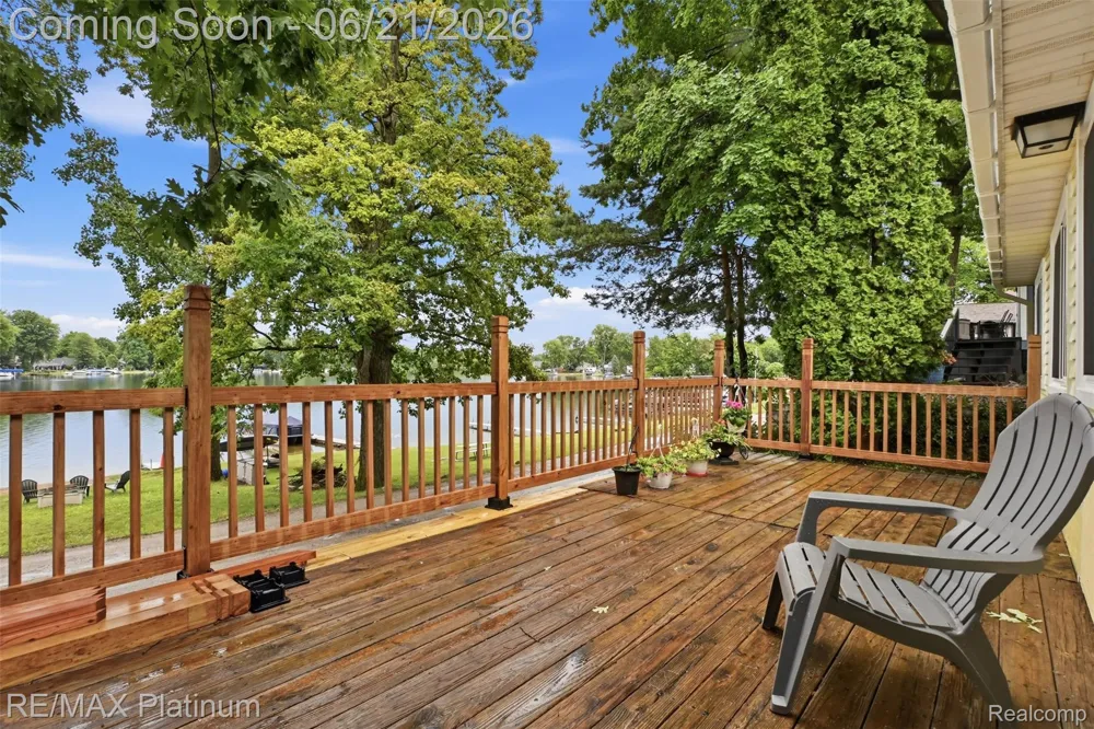 5504 Wildwood Drive Genoa Township, MI 48843