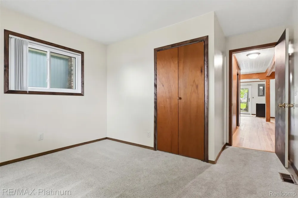 5504 Wildwood Drive Genoa Township, MI 48843