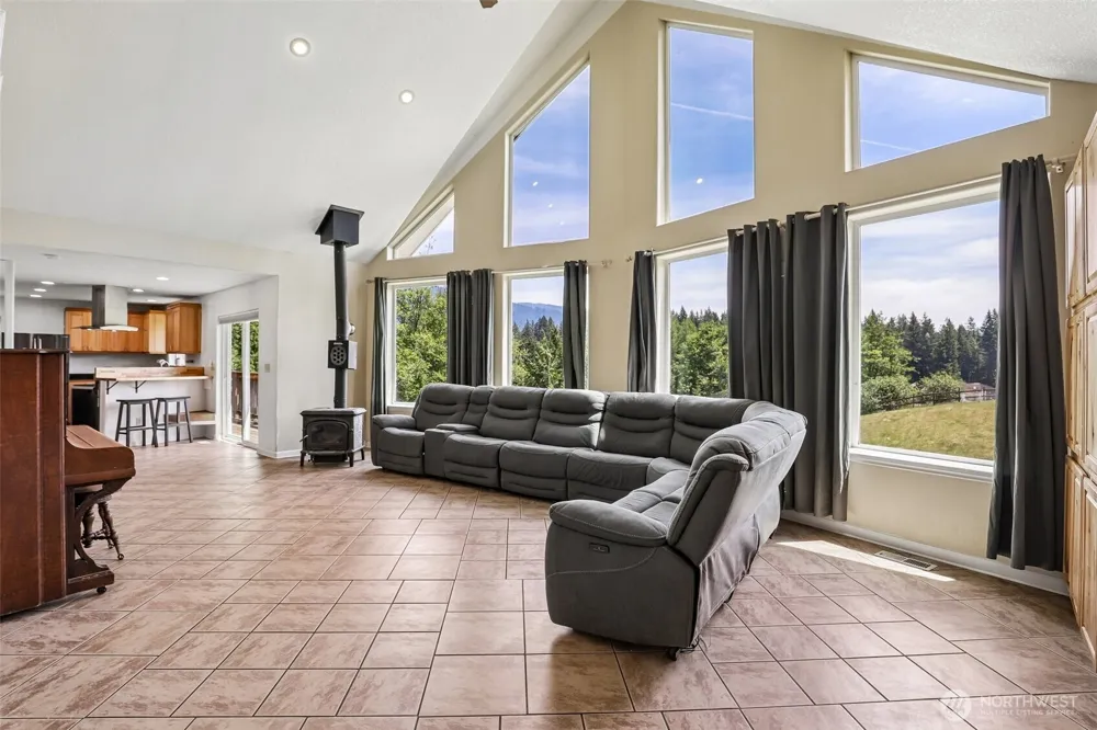 138 Marian Lane Ariel, WA 98603