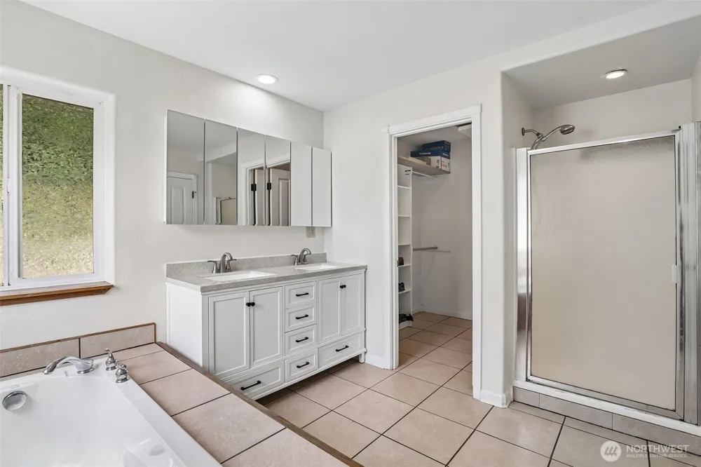 138 Marian Lane Ariel, WA 98603