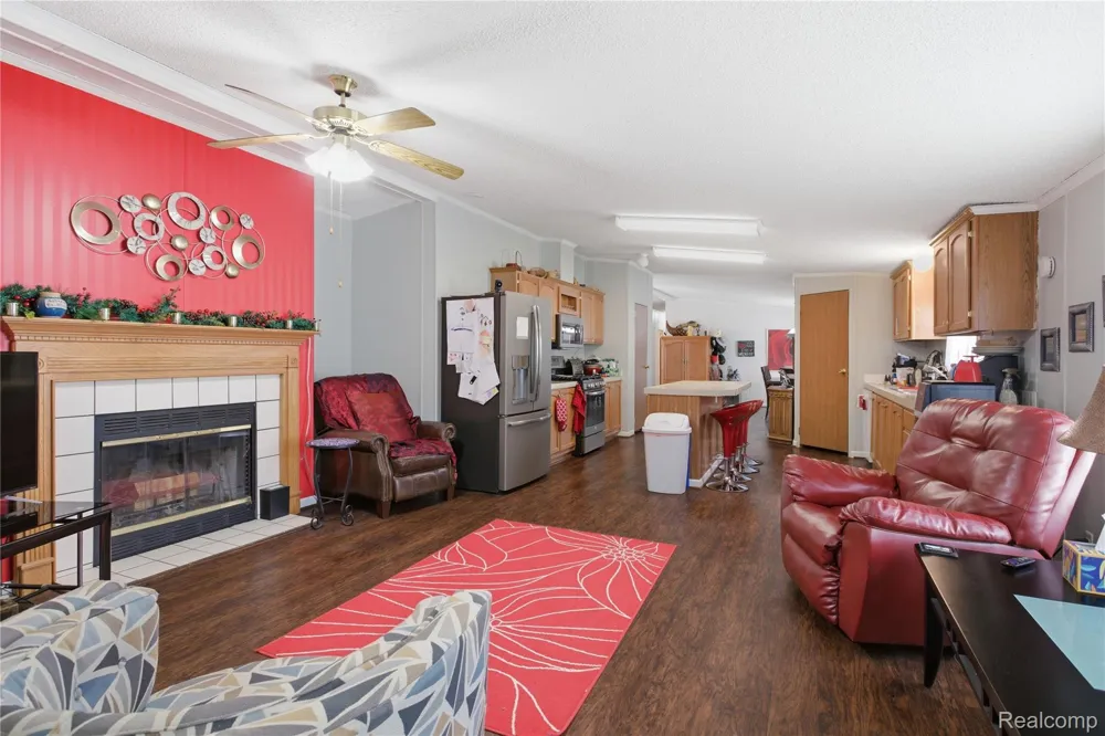 9857 Rembrandt Way Fenton City, MI 48430