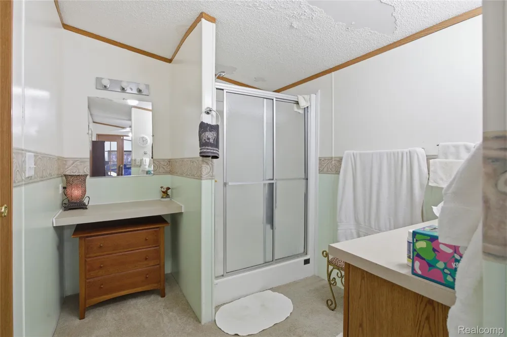 9857 Rembrandt Way Fenton City, MI 48430