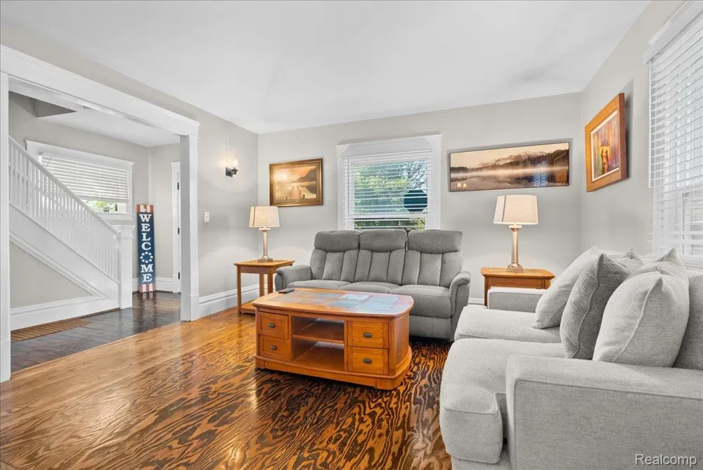726 W Willow Street Lansing City, MI 48906