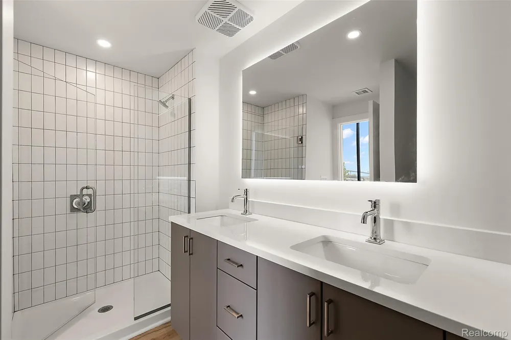 2150 Bagley Street #14 Detroit City, MI 48216
