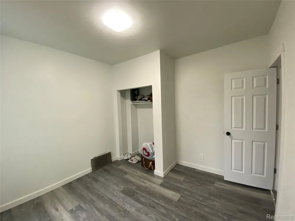 129 Mason Street Saginaw City, MI 48602