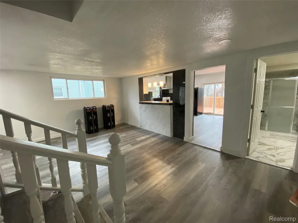 129 Mason Street Saginaw City, MI 48602