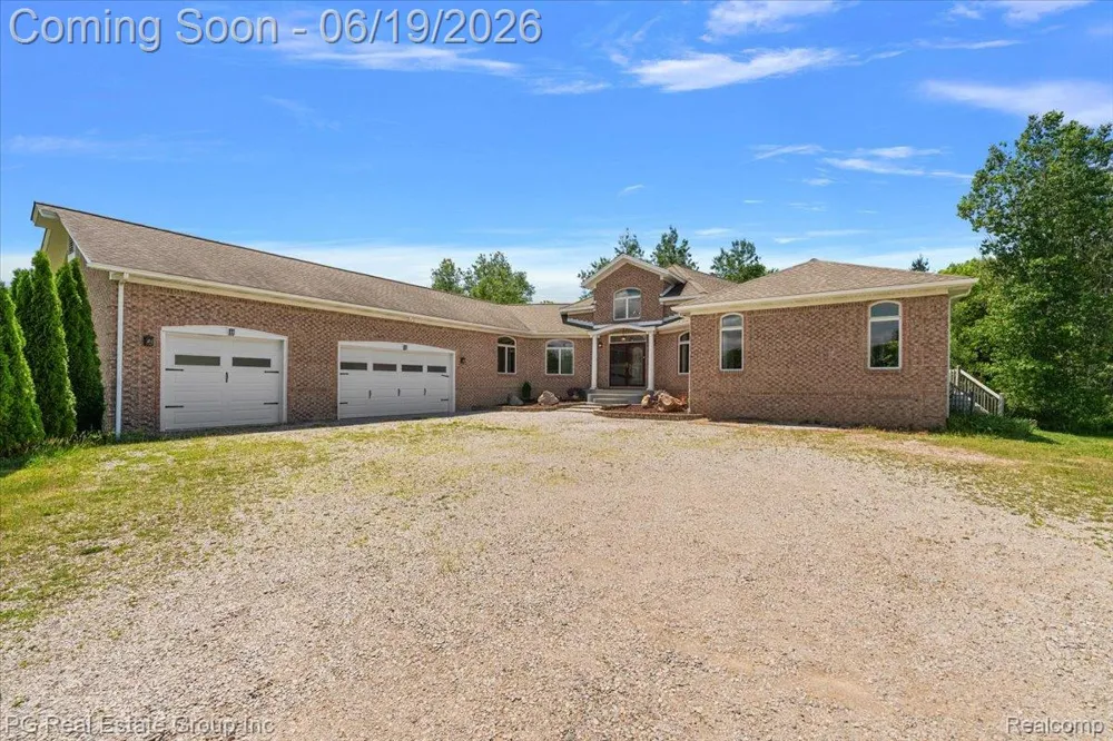 2848 E Mill Creek Road St Clair Township, MI 48079
