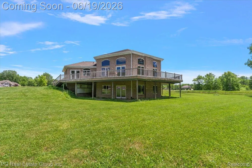 2848 E Mill Creek Road St Clair Township, MI 48079