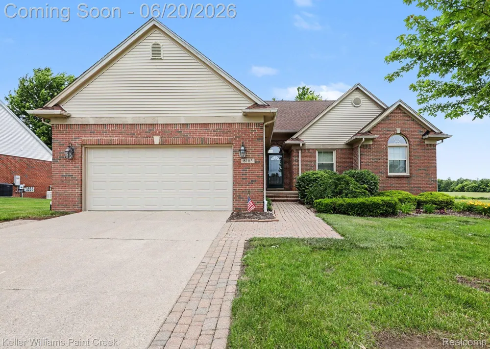 8183 Prestwick Lane Washington Township, MI 48095