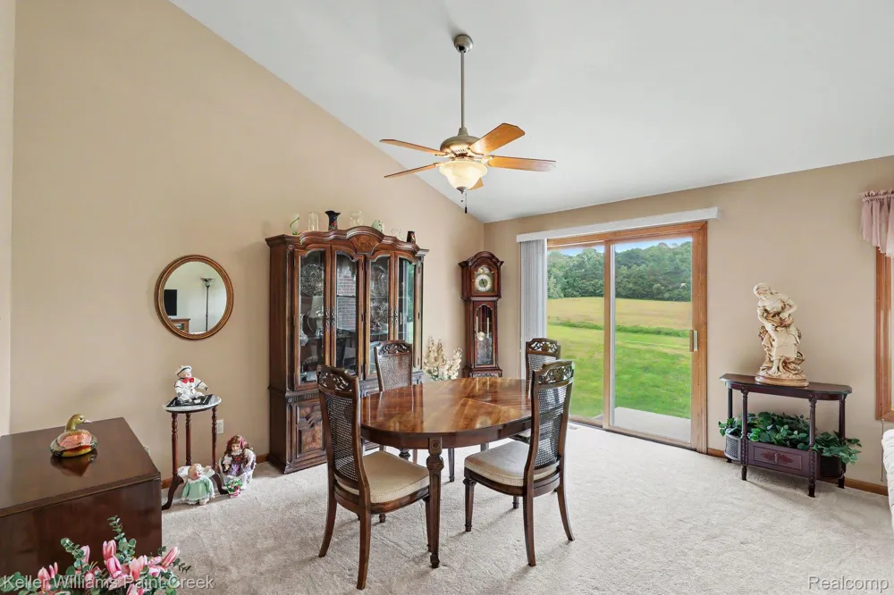8183 Prestwick Lane Washington Township, MI 48095