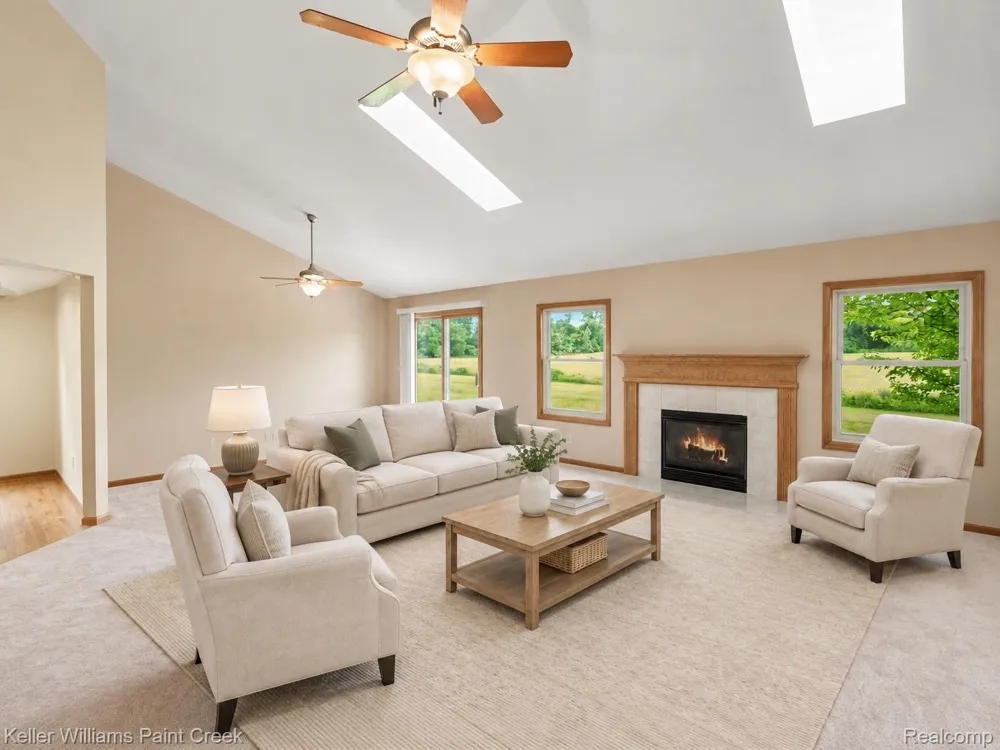 8183 Prestwick Lane Washington Township, MI 48095