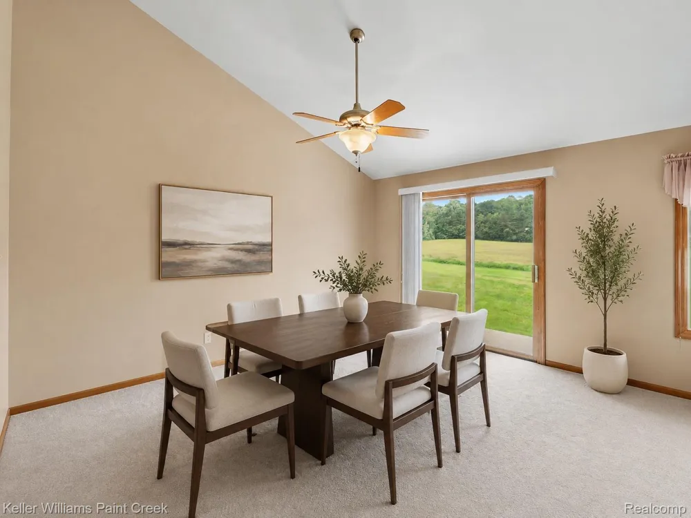 8183 Prestwick Lane Washington Township, MI 48095