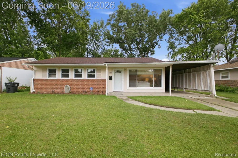 22020 Jerome Street Oak Park City, MI 48237