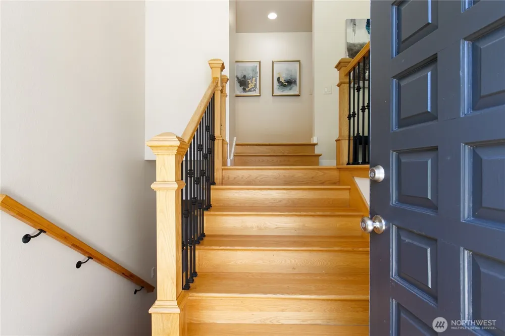 7235 87th Avenue SE Mercer Island, WA 98040