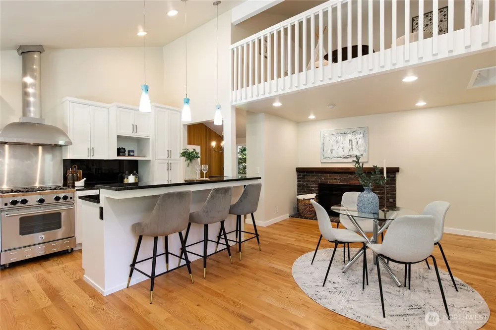 7235 87th Avenue SE Mercer Island, WA 98040