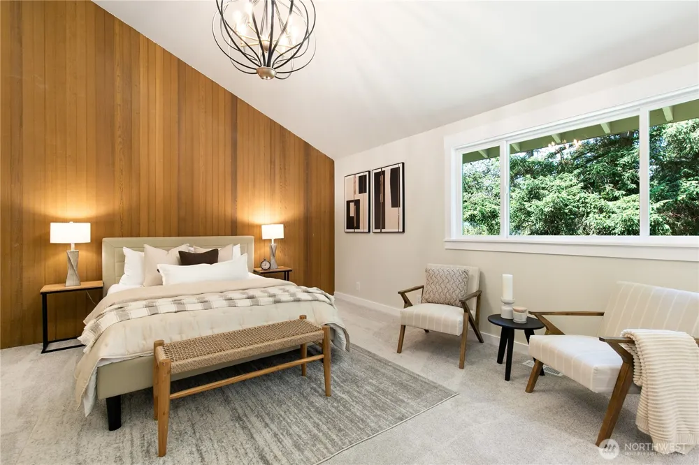 7235 87th Avenue SE Mercer Island, WA 98040