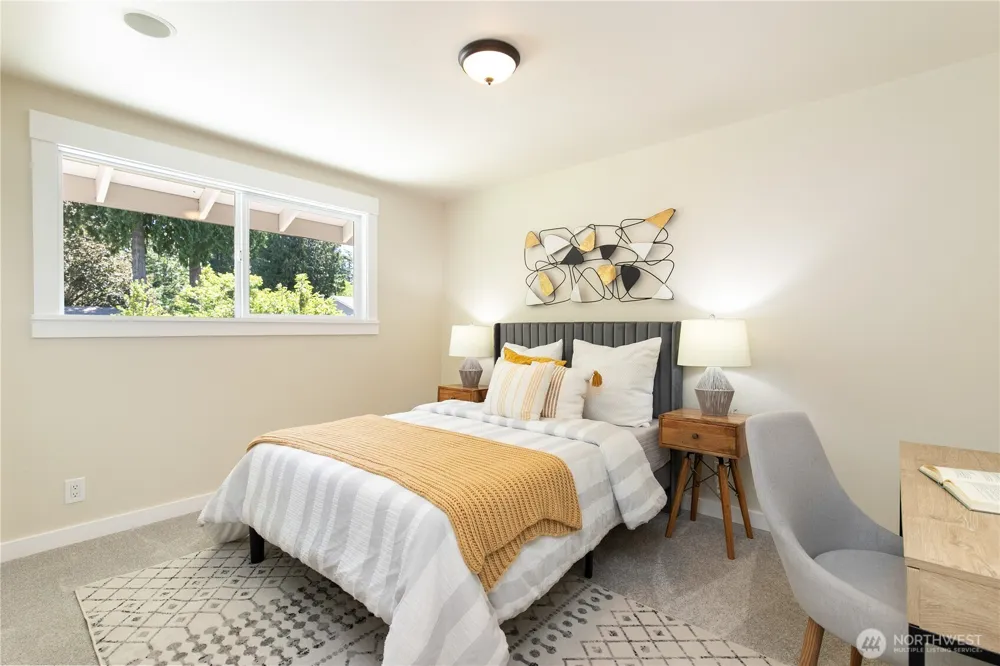 7235 87th Avenue SE Mercer Island, WA 98040