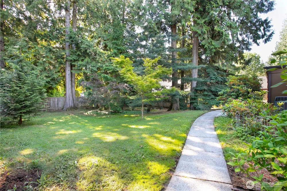 450 Wood Creek Drive Lynden, WA 98264