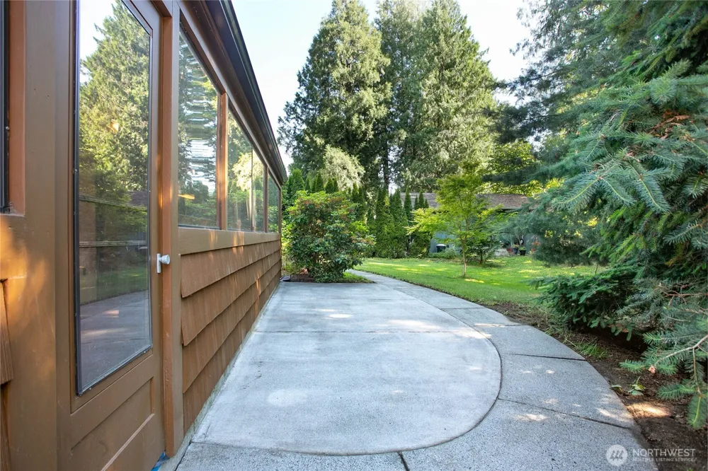 450 Wood Creek Drive Lynden, WA 98264