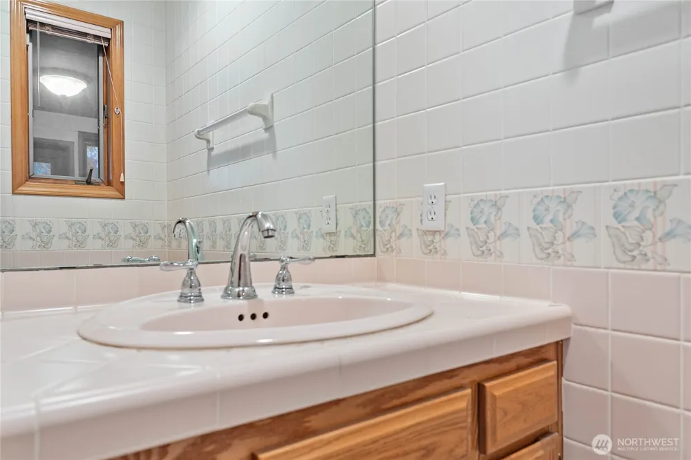450 Wood Creek Drive Lynden, WA 98264