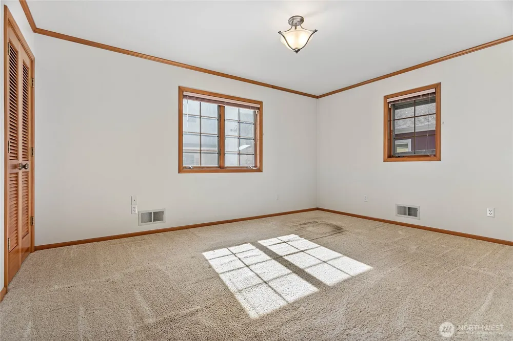 450 Wood Creek Drive Lynden, WA 98264
