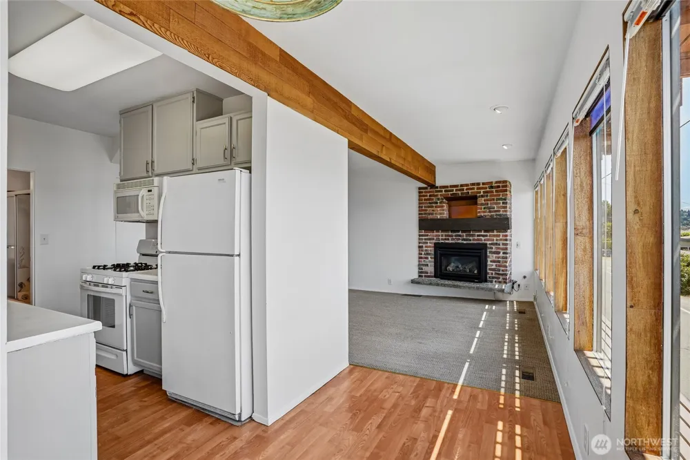 3134 SW 172nd Street Burien, WA 98166