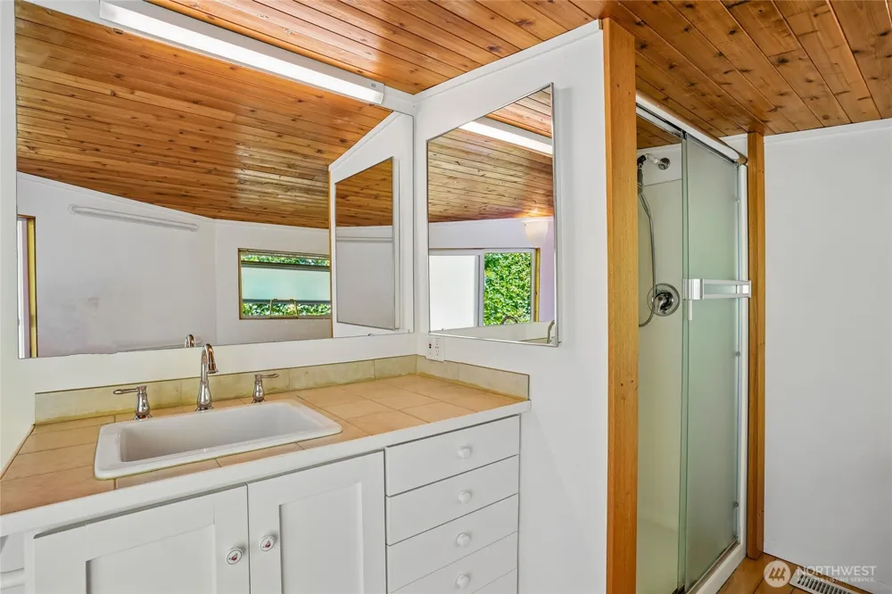 3134 SW 172nd Street Burien, WA 98166