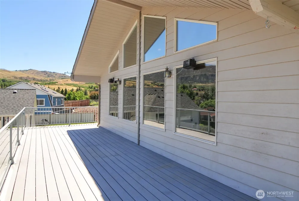 2961 Riviera Boulevard Malaga, WA 98828
