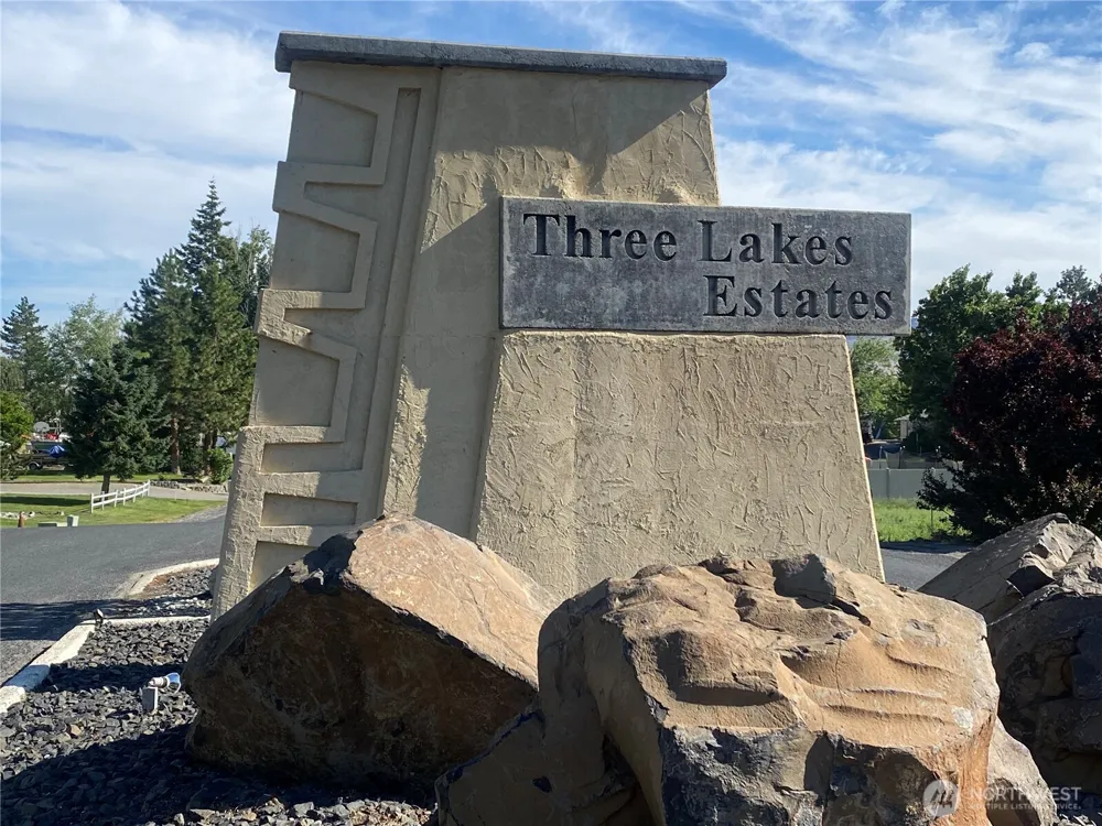 2961 Riviera Boulevard Malaga, WA 98828