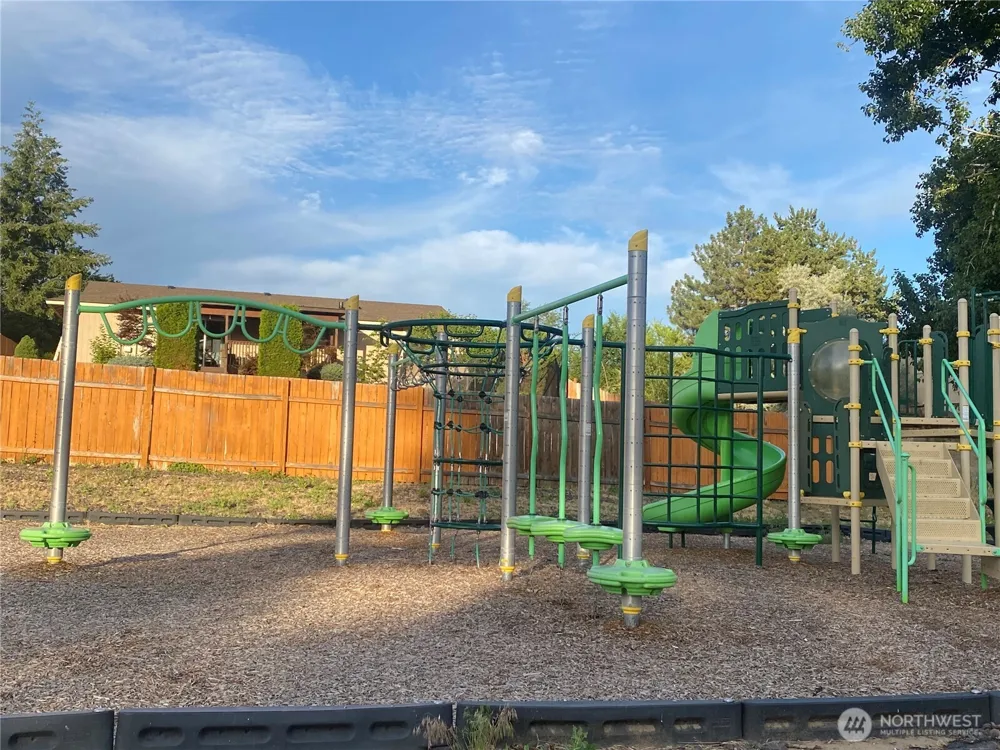 2961 Riviera Boulevard Malaga, WA 98828