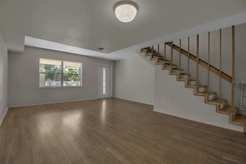 3212 RAMBLEWOOD DRIVE #3212 Sarasota, FL 34237