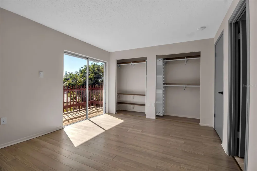 3212 RAMBLEWOOD DRIVE #3212 Sarasota, FL 34237