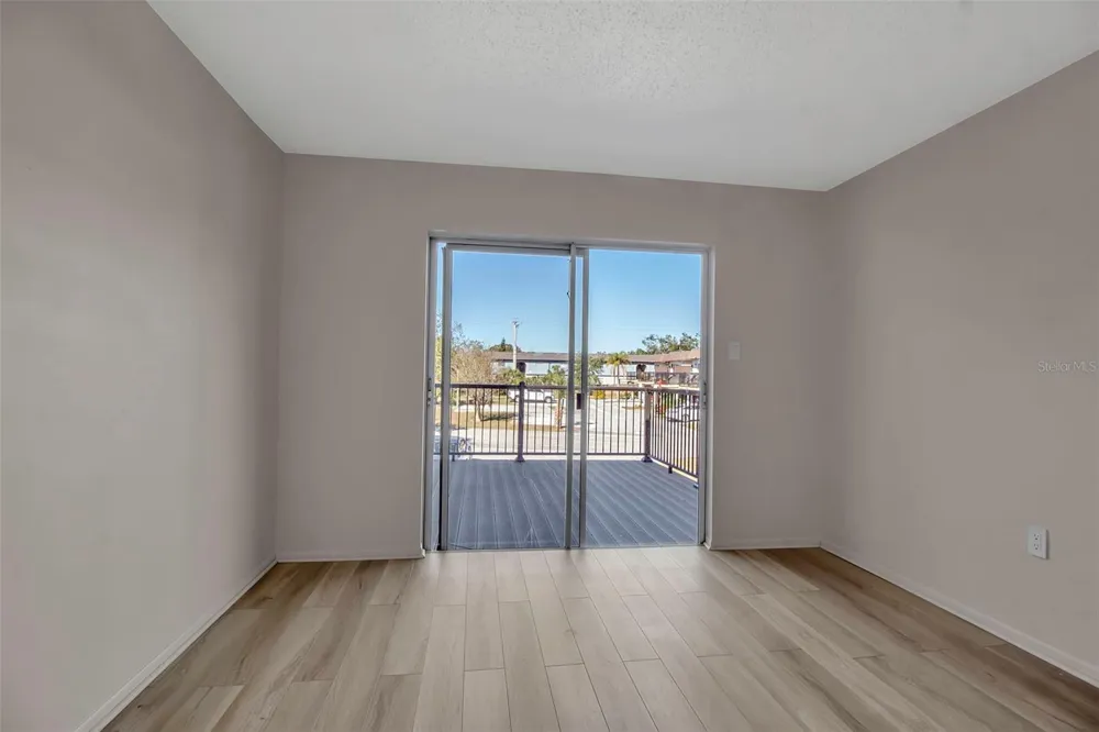 3212 RAMBLEWOOD DRIVE #3212 Sarasota, FL 34237